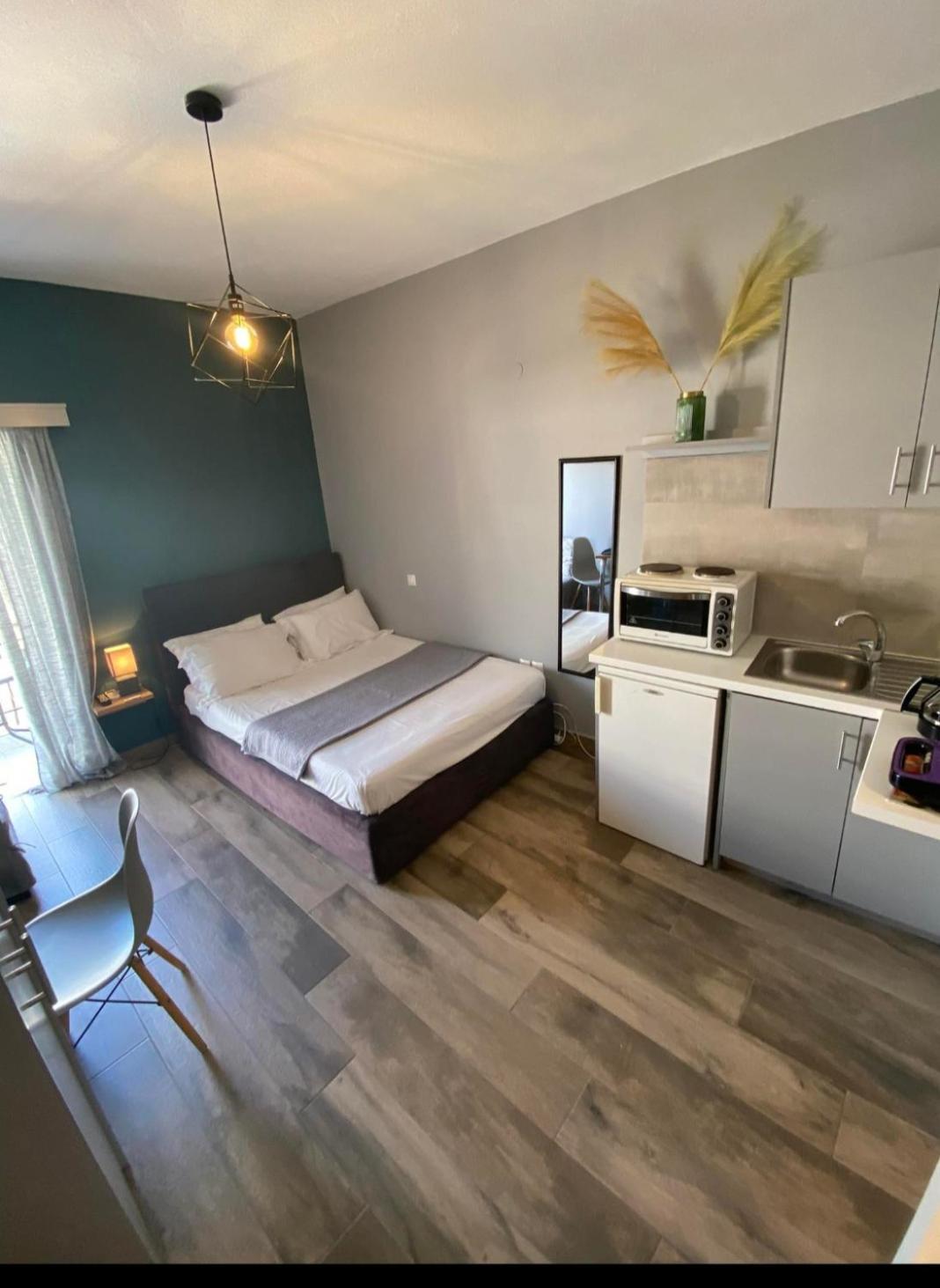Spiros Apartment In The Center Of Preveza Dodonis 32 Exteriör bild