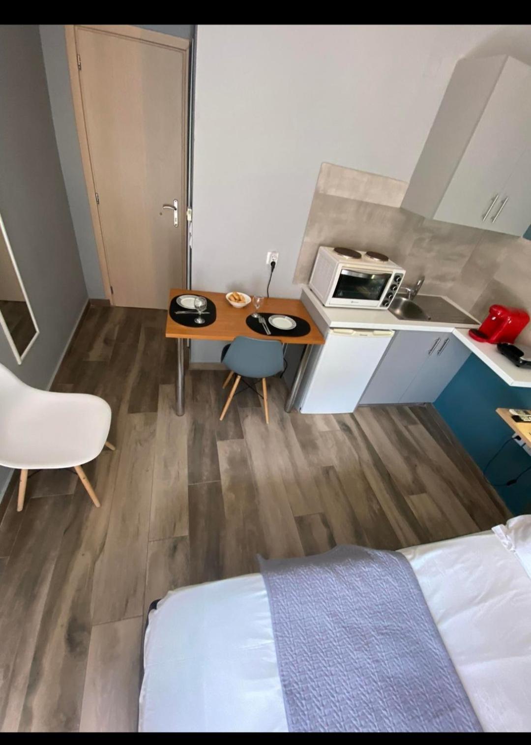 Spiros Apartment In The Center Of Preveza Dodonis 32 Exteriör bild